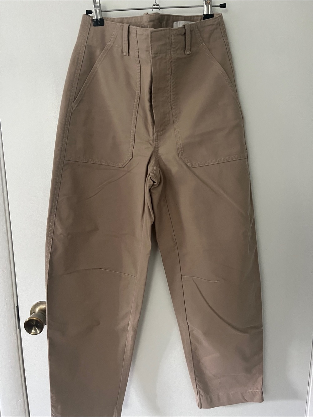 Banana Republic Straight Barrel Leg Pants in Khaki Tan